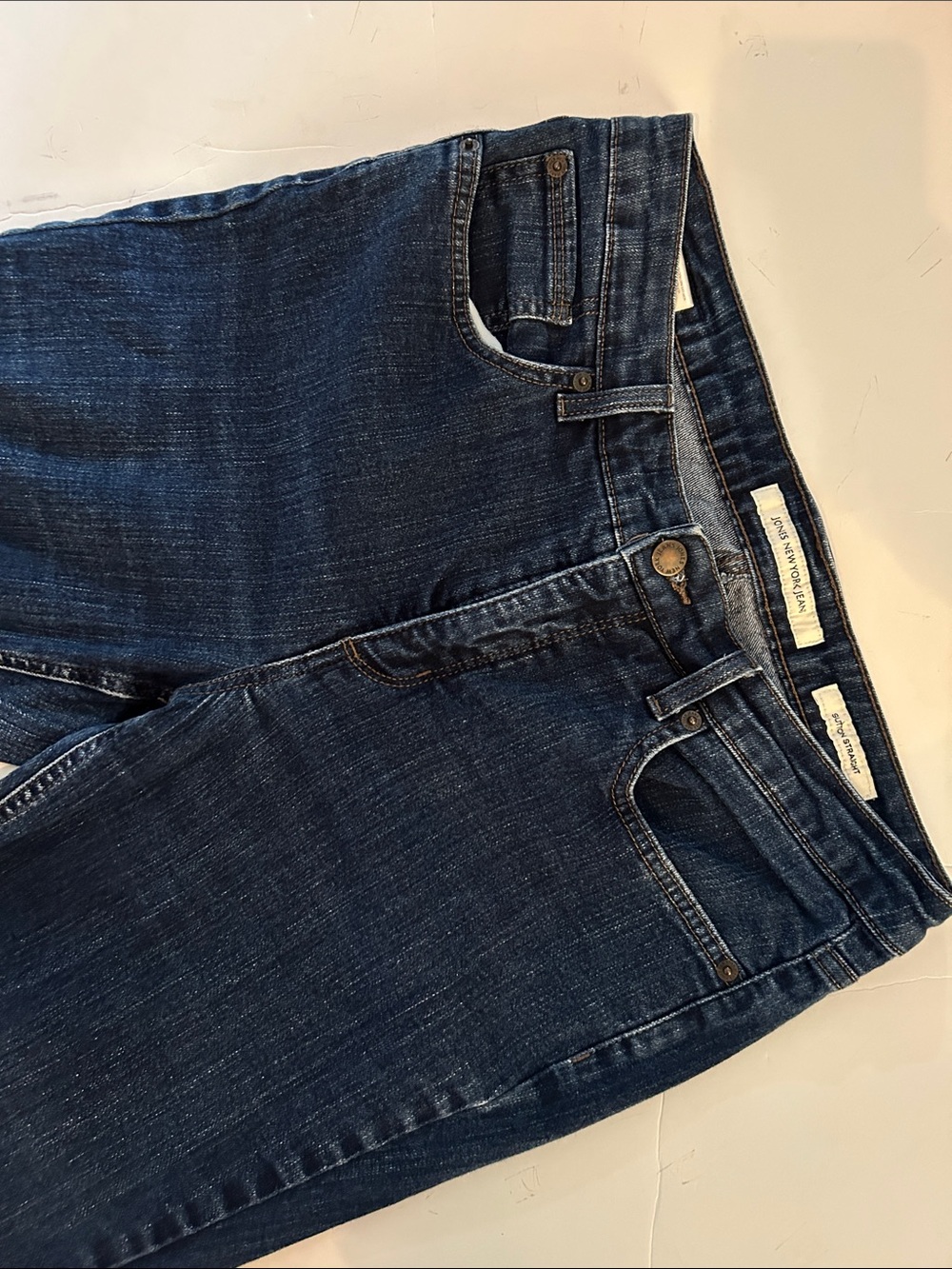 Jones New York Sutton Straight Leg Jeans in Dark Indigo Blue secret slimming 12